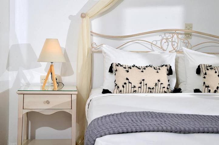 Apartmenthotel für 2 Personen, mit Pool und Garten - 1