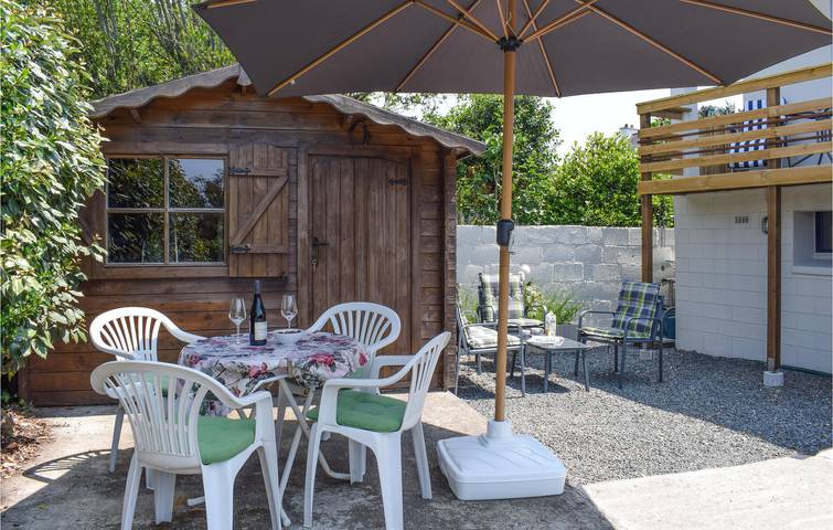 Location de vacances pour 4 personnes, avec terrasse et jardin, adapté aux familles à Ploulec'h - 3