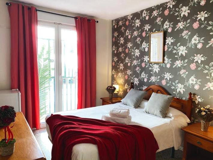 Auberge pour 3 personnes, avec jardin