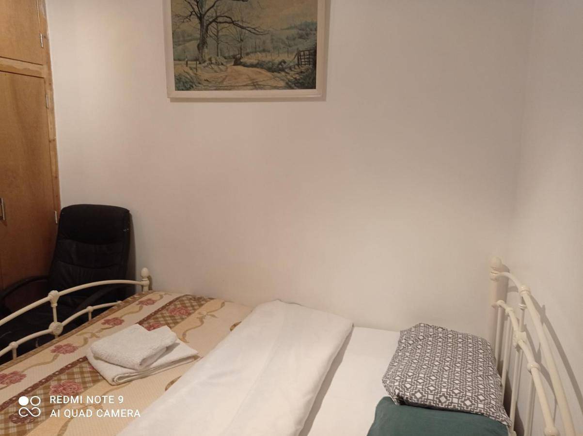 Amazon Guest House in Oxford, Oxfordshire