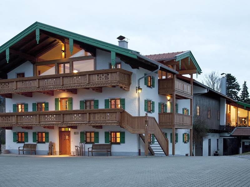Marchlhof Urlaub auf dem Bauernhof - Seeleitn Baubiologische 100 qm Ferienwohnung, 2 Schlafzimmer, Rollstuhlgerecht in Aschau im Chiemgau, Chiemsee