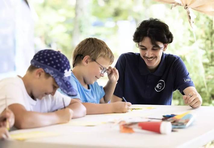 Camping für 6 Personen, mit Pool, mit Haustier in Burgund - 4