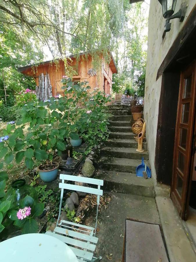 Gîte pour 2 personnes, avec vue ainsi que jardin et terrasse à Étercy - 2