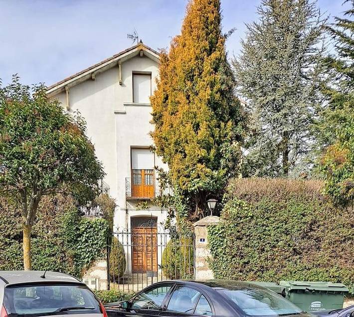 Casa de vacaciones para 12 personas, con vistas y jardín, Se admiten mascotas - 1