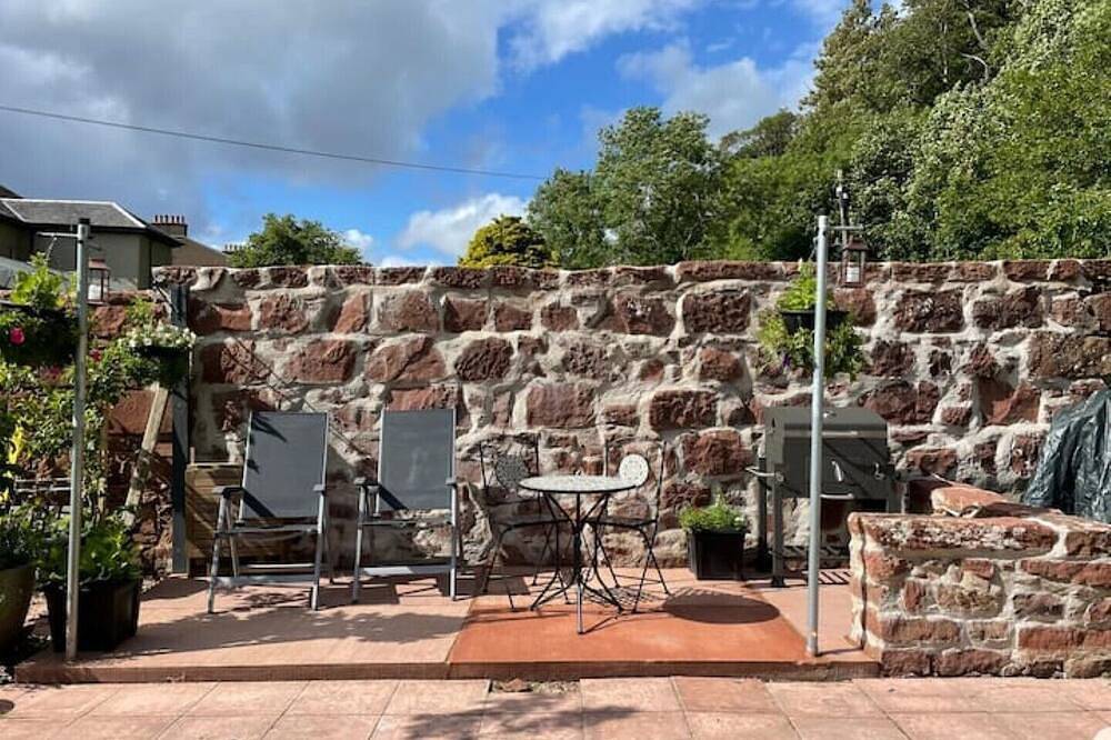 Geheel appartement, The Lookout, seafront, beachfront, stunning views in Millport, Firth Of Clyde
