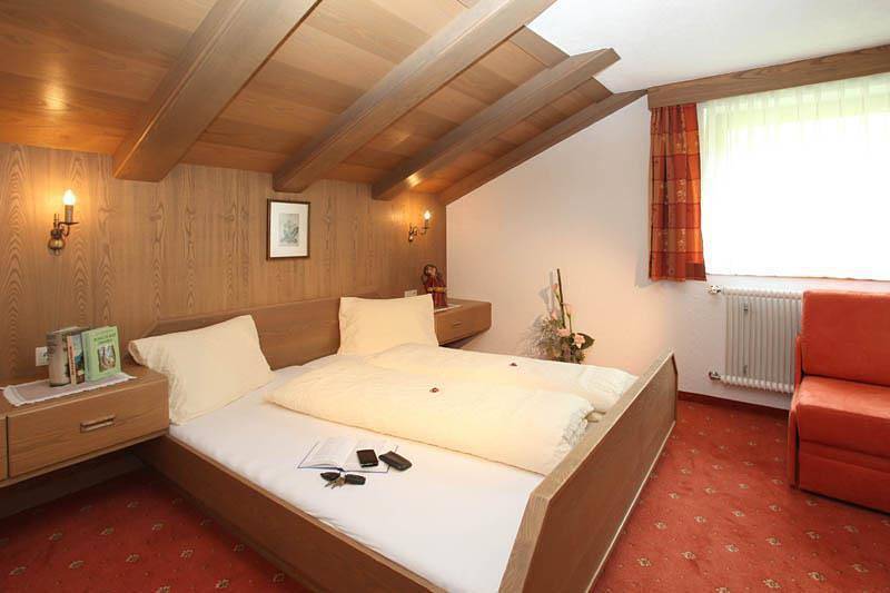 Doppelzimmer mit 1 Zustellbett in Weißkamm, Sölden (Autriche)