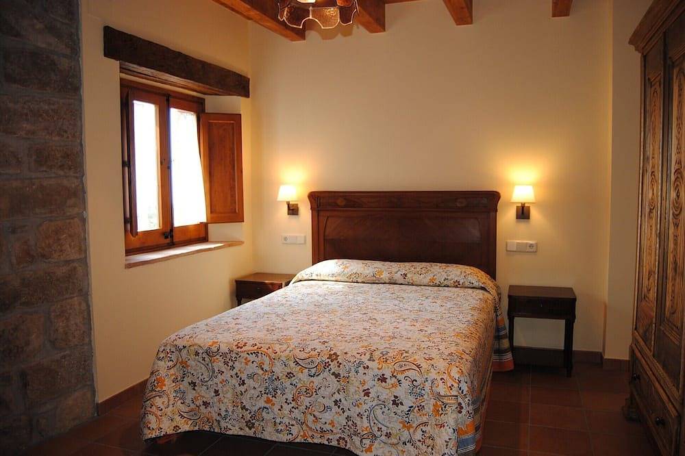 Wunderschönes Haus mit Pool in den Pyrenäen in Lladurs, Spanische Pyrenäen