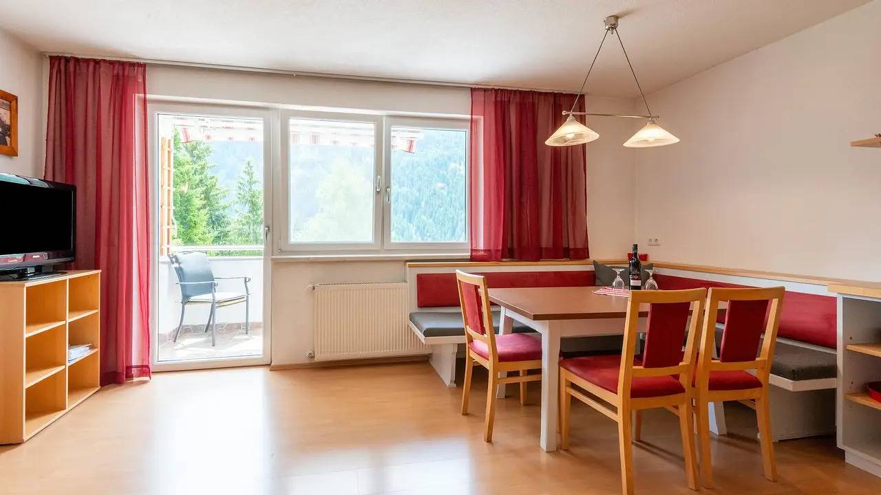 Ganze Ferienwohnung, Ferienwohnung für 5 Personen (84 m²) in Strengen in Lechtaler Alpen, Strengen