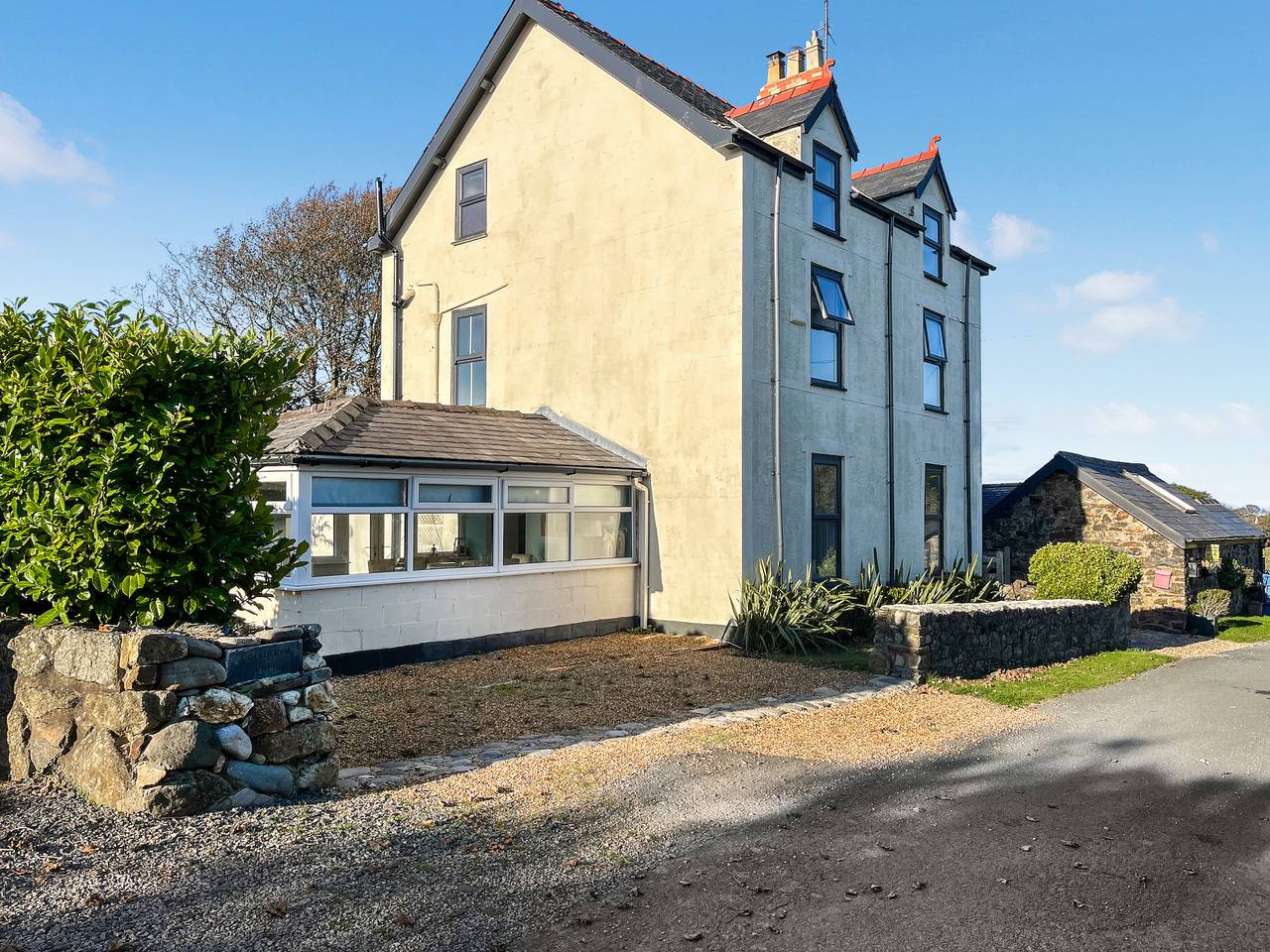 Holiday Rental for 18 People in Abersoch, Gwynedd