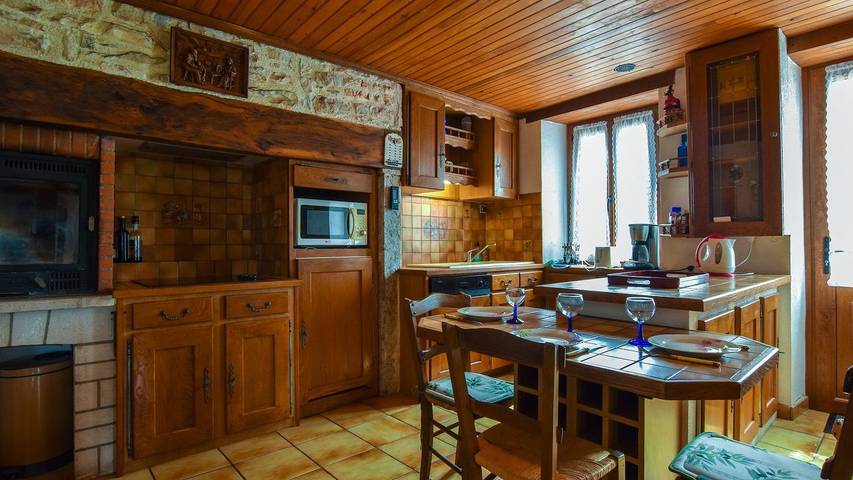 Location de vacances pour 7 personnes, avec jardin à Padirac - 4