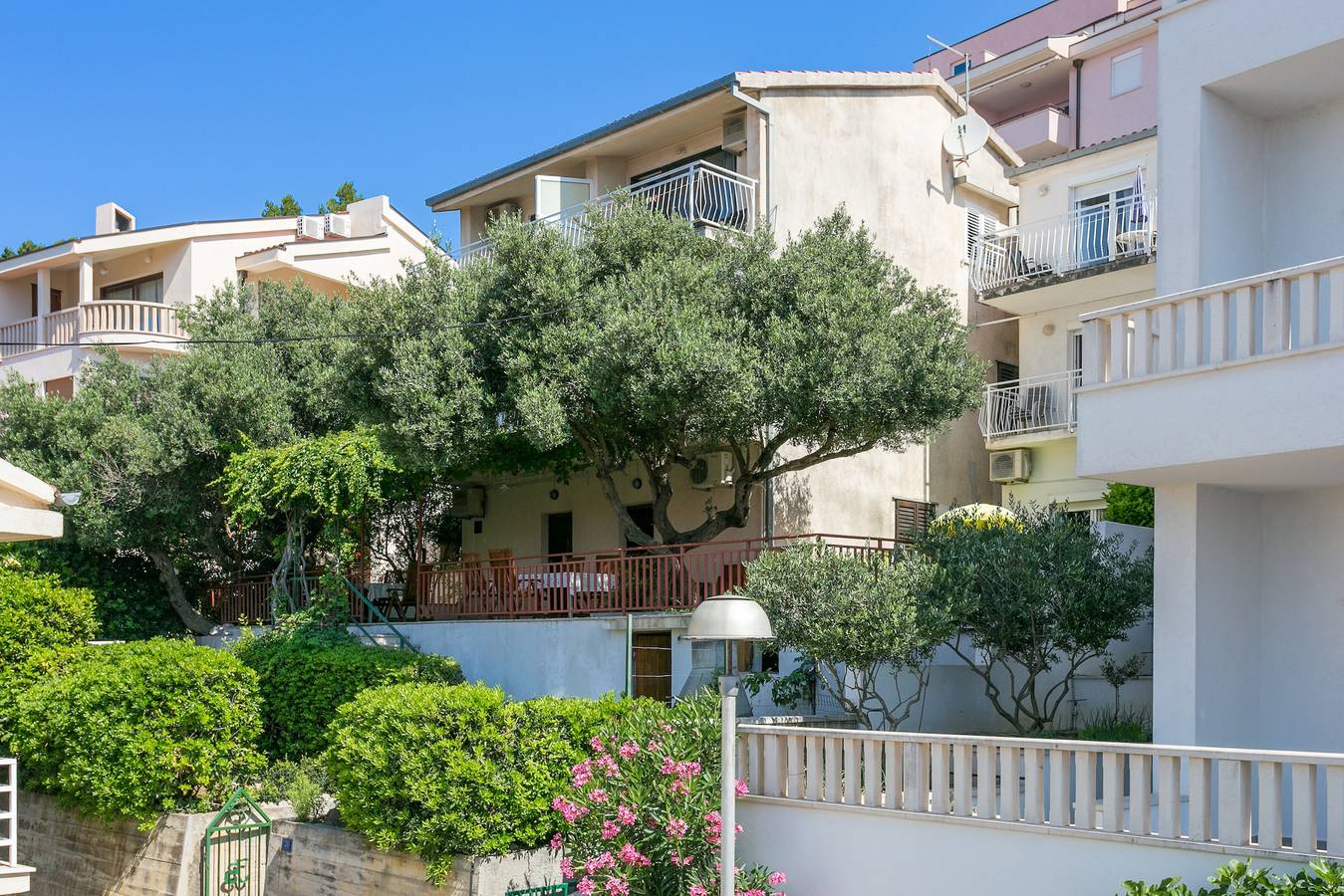 Ganze Wohnung, Studio Appartement mit Terrasse und Meerblick Baska Voda (Makarska) As-300-c in Baska Voda, Makarska Riviera
