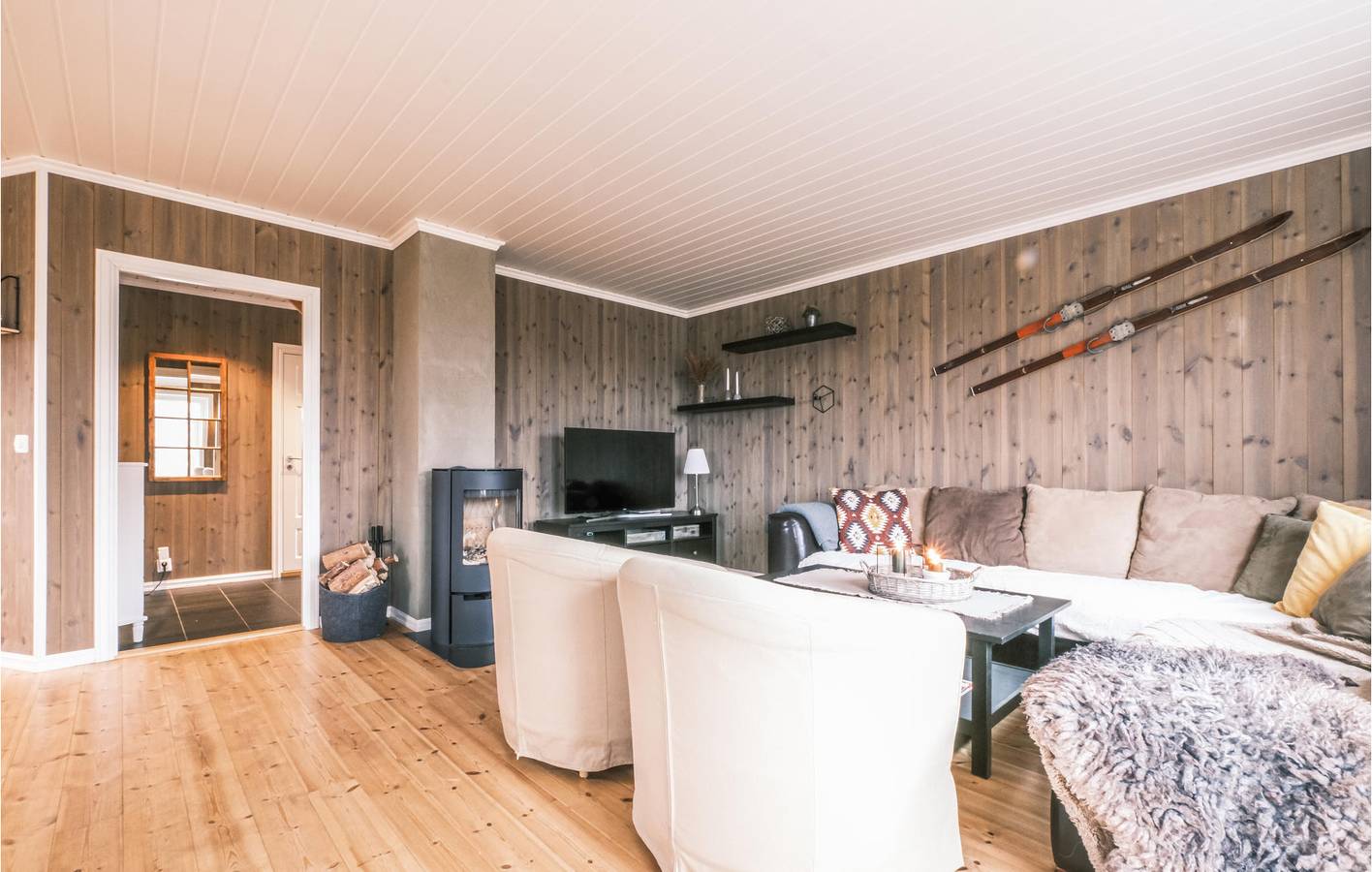 Ferienhaus für 8 Personen mit Garten in Tokke