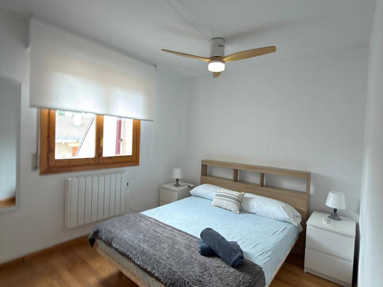 Appartement entier, Charmant Penthouse avec Piscine et Parking à Jaca in Jaca, Pyrénées Aragonaises