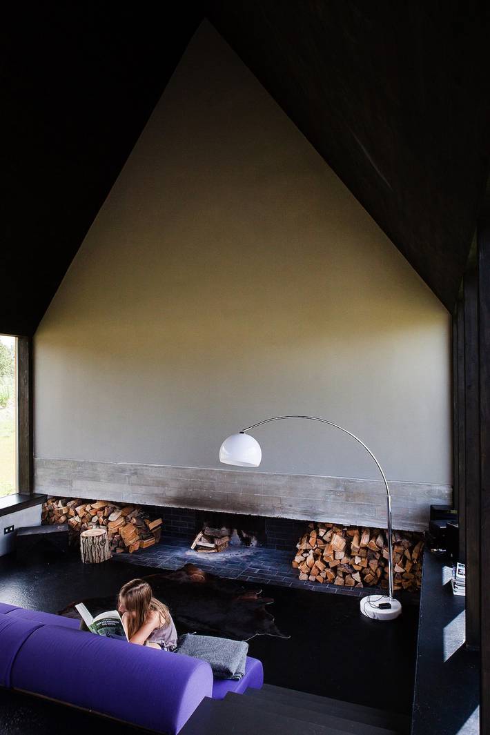 Ferienhaus 'Das Schwarze Haus' mit privater Terrasse, privatem Garten und WLAN in Gerswalde, Barnimerland Region
