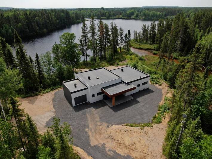 Casa rural para 6 personas, con terraza además de vistas al lago y vistas, Se admiten mascotas - 1