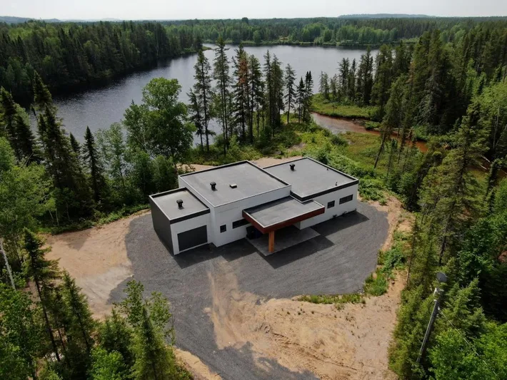 Casa rural para 6 personas, con jardín además de vistas y vistas al lago, Se admiten mascotas - 1
