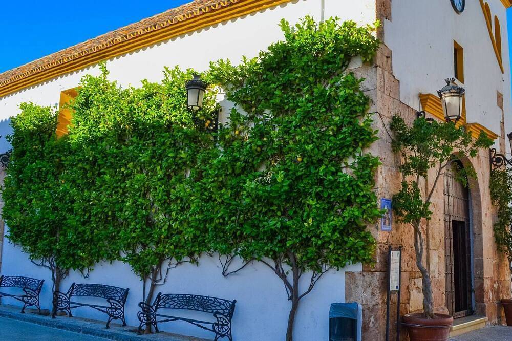 ¡Preciosa casita para 2 personas, terraza en la azotea, a 10 minutos de la playa in Ojén, Sierra de las Nieves