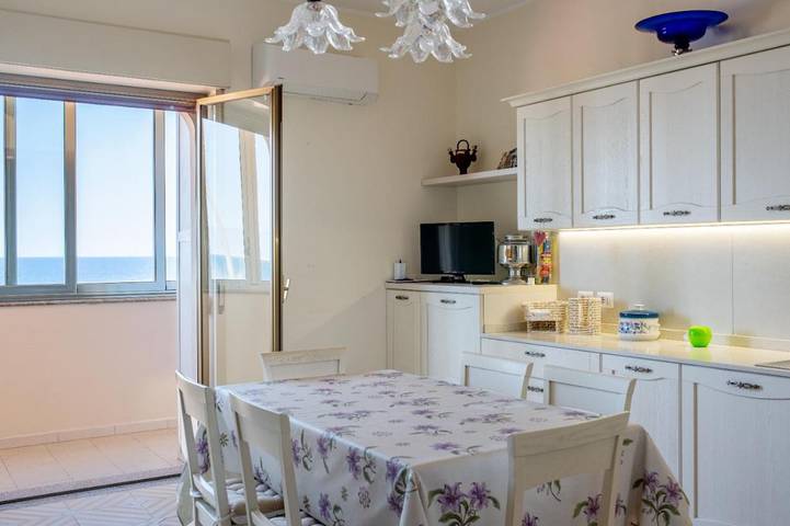 Appartamento per 6 persone, con Balcone e Terrazza nonché Panorama a Roccalumera
