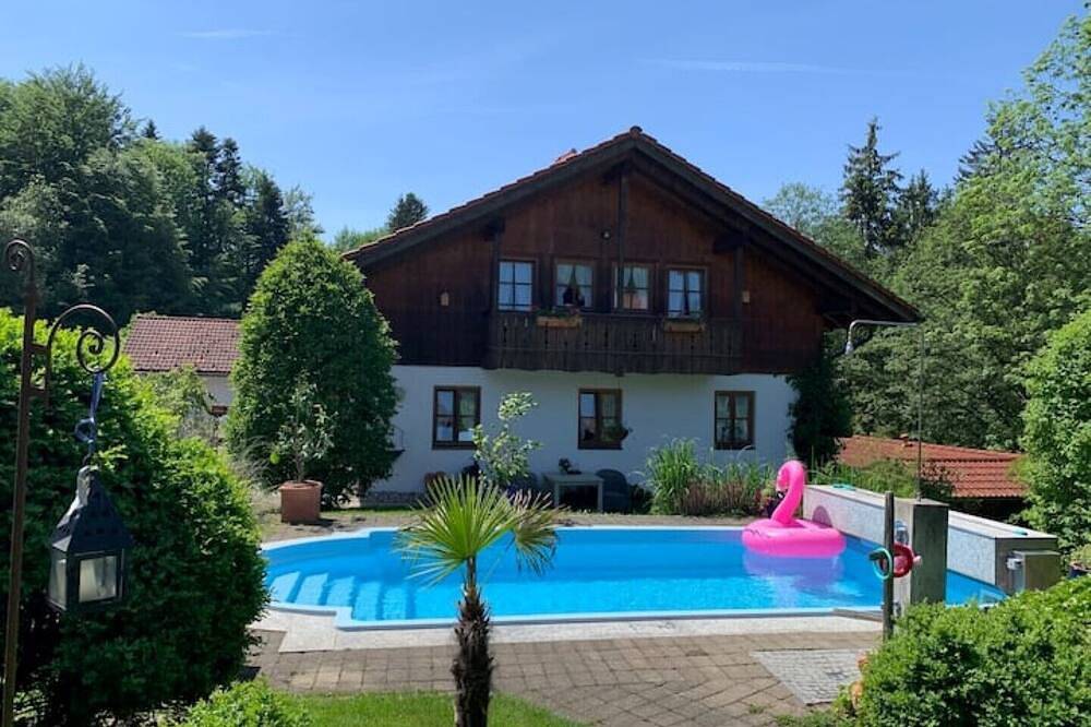 Ganze Wohnung, Haus Mona Ferienwohnung 3 in Bad Heilbrunn, Tölzer Land