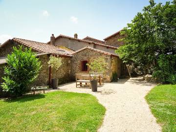 Chambre d’hôte pour 5 personnes, avec jardin et vue sur le lac, animaux acceptés dans Sèvremont