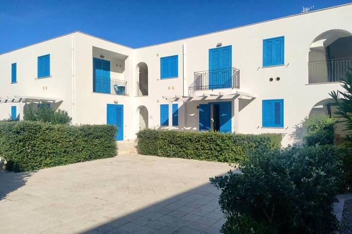 Gîte pour 6 personnes, avec piscine ainsi que jardin et vue dans Macari - 2