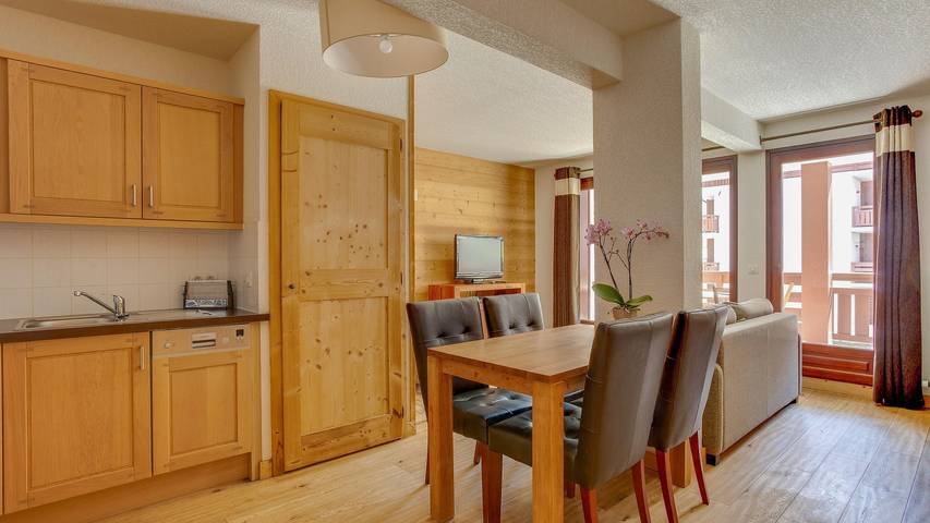 Location de vacances pour 4 personnes, avec jacuzzi et balcon à Vallorcine