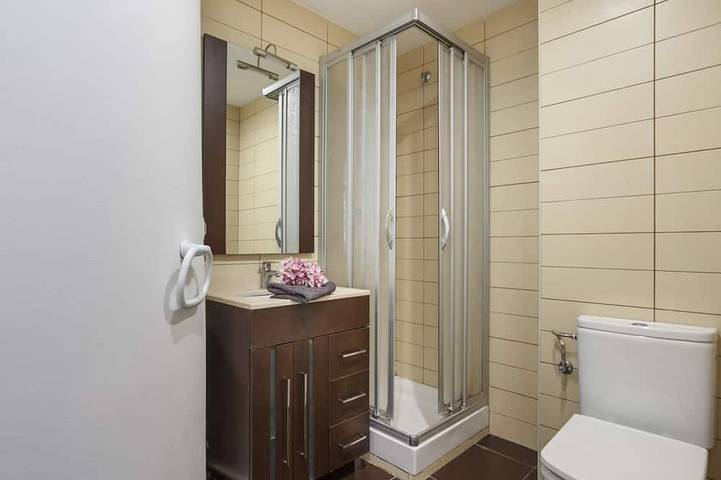 Ganze Wohnung, 25 km Barcelona , 100 meters from the beach (mat6) in Mataró, Costa del Maresme