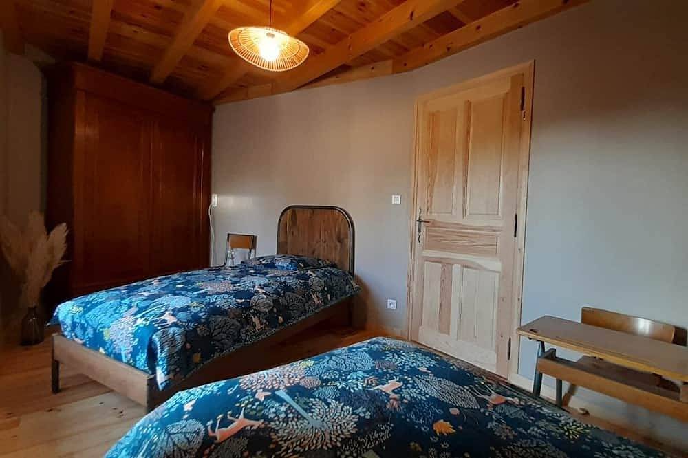 Le Pertuis - Ambiance Chalet, tout confort, proche du Puy-en-Velay in Le Pertuis, Haute-Loire