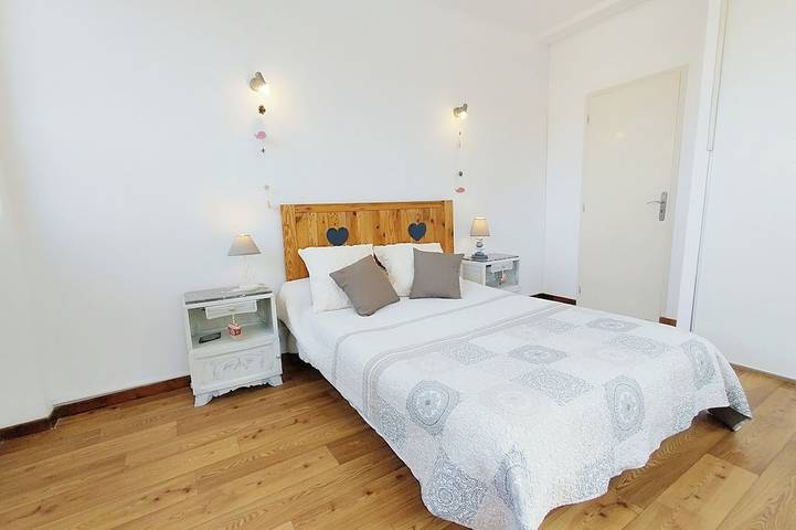 Gîte pour 4 personnes, avec jardin dans Office De Tourisme De Murolo - 2