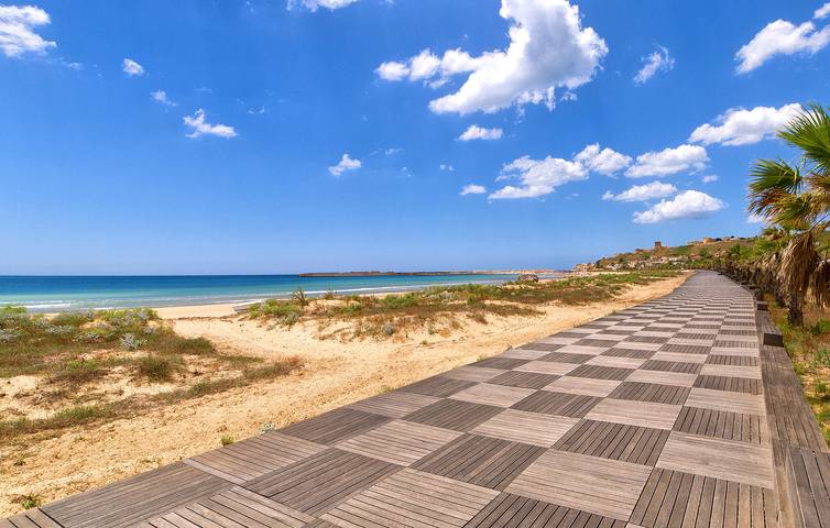 Centrally Located Milan Apartment with Terrace in Menfi, Agrigento Province