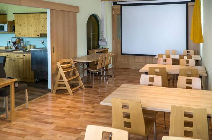 Reitstall Inghofer - Komfort Einzelzimmer in Heidenreichstein, Waldviertel