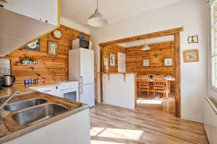 Location de vacances pour 7 personnes, avec Terrasse et Jardin dans Plage De La Redoute - 4