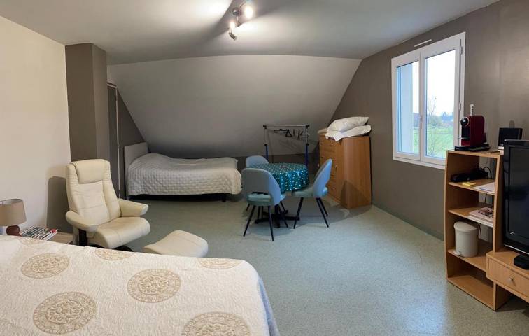 Chambre d’hôte pour 4 personnes, avec Terrasse ainsi que Jardin et Vue