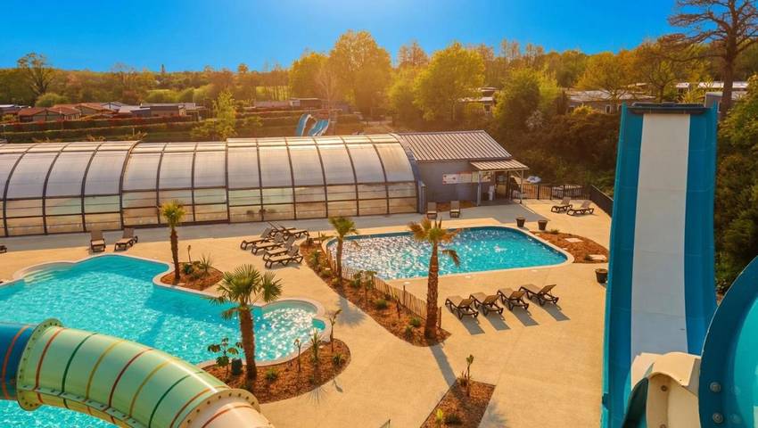 Location de vacances pour 6 personnes, avec jardin ainsi que piscine et jacuzzi à Hudimesnil - 2
