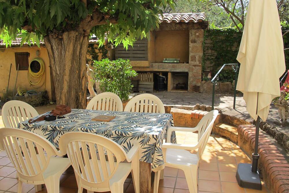 Ganze Wohnung, Appartement type Villa proche de la mer in Agay, Saint-Raphaël