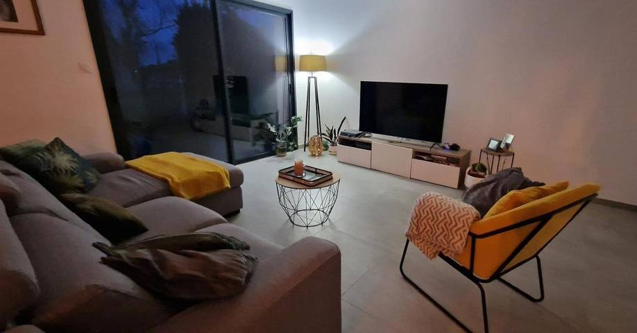 Location de vacances pour 4 personnes, avec jacuzzi et jardin à Taupont