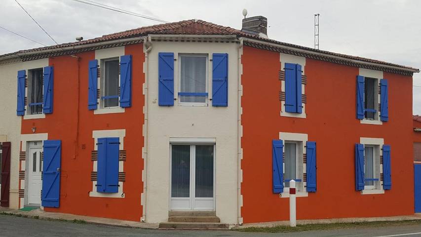 Gîte pour 4 personnes, avec terrasse et vue, adapté aux familles à Saint-André-Goule-d'Oie - 3