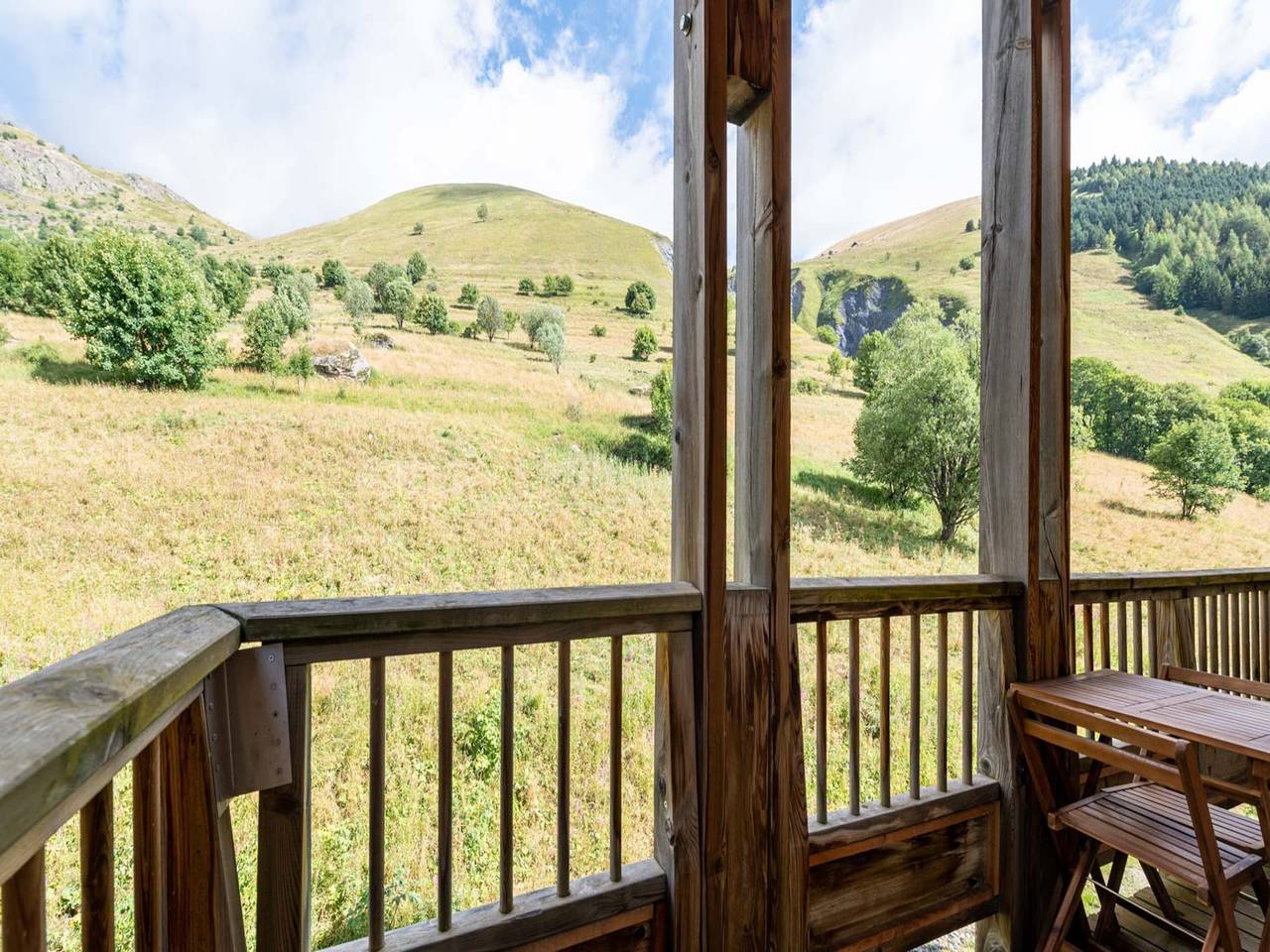 Appartement entier, Studio aux Alpes avec Piscine & Ski in Saint-Sorlin-d'Arves, Région de Saint-Jean-de-Maurienne