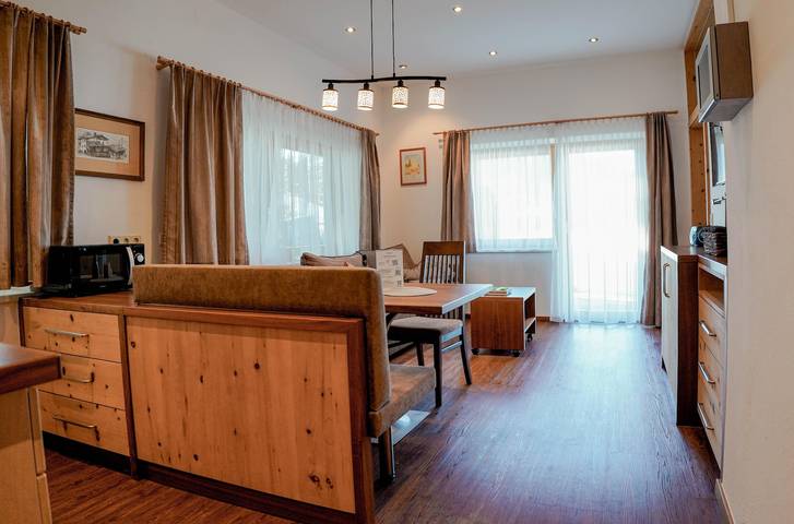 Ganze Ferienwohnung, Apartment Hochwanner| nicht stornierbar in Weidach, Leutasch