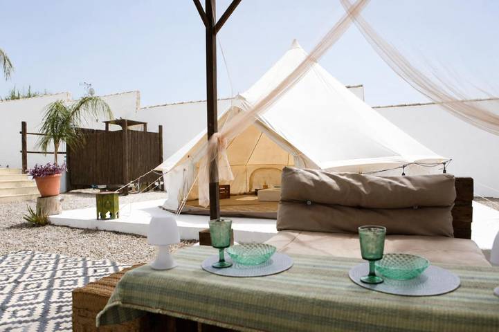 Camping für 3 Personen, mit Terrasse und Garten sowie Pool in Andalusien - 2