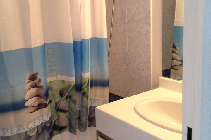Villa T3 renoviert + Private Terrasse und Parkplatz. Schwimmbad, Geschäfte und Strand 50m entfernt! in Valras-Plage, Mittelmeerküste (Frankreich)