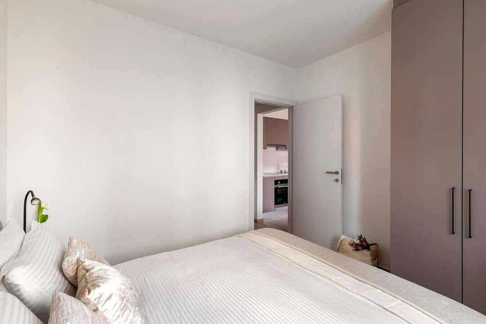 Ganze Wohnung, New high-end apartment with free parking and air conditioning in Lugano, Luganersee