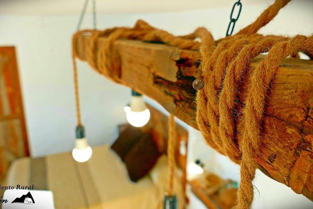 Ganze Wohnung, Small rustic apartment ideal for a perfect stay for couples. in Árchez, Málaga Provinz