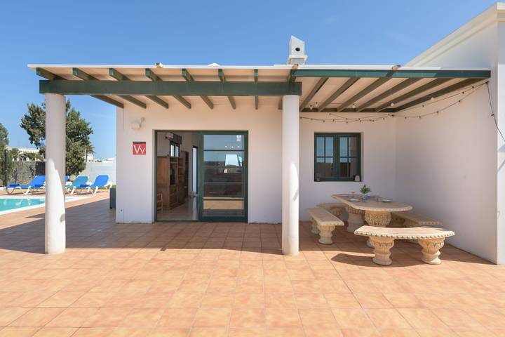 Ferienhaus 'Vista De La Montaña' mit Bergblick in Playa Blanca, Yaiza