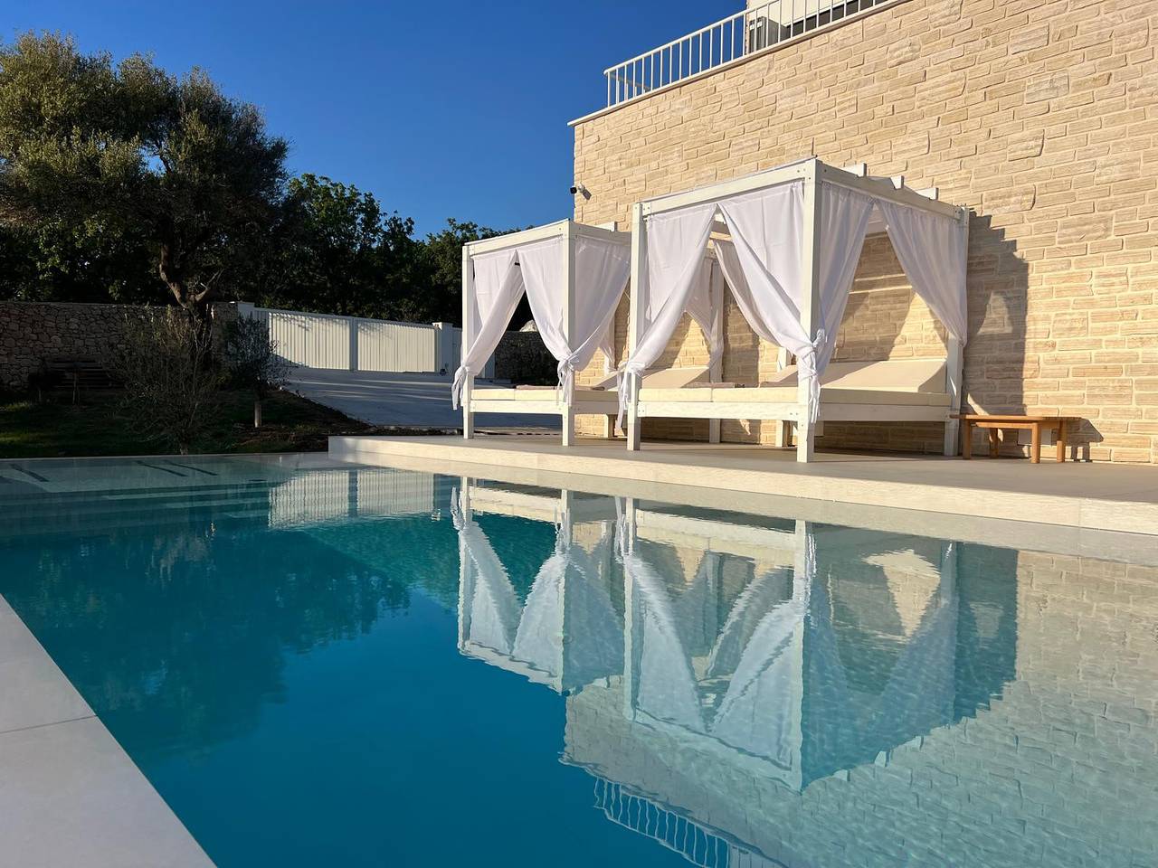 Luxury Villa Isolana Pag with heated pool in Novalja, Pag