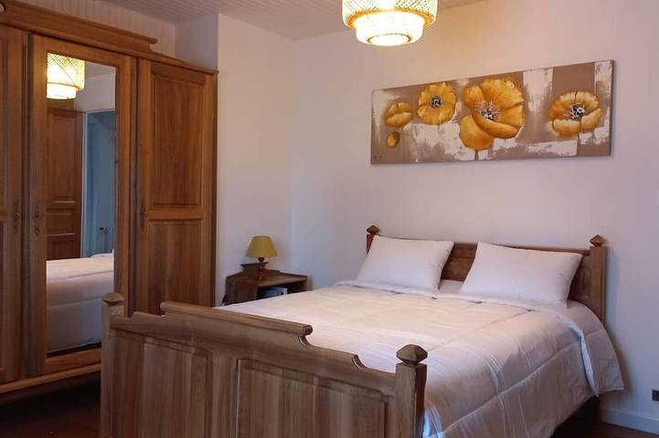 Location de vacances pour 8 personnes, avec jardin à La Chaze-de-Peyre - 2