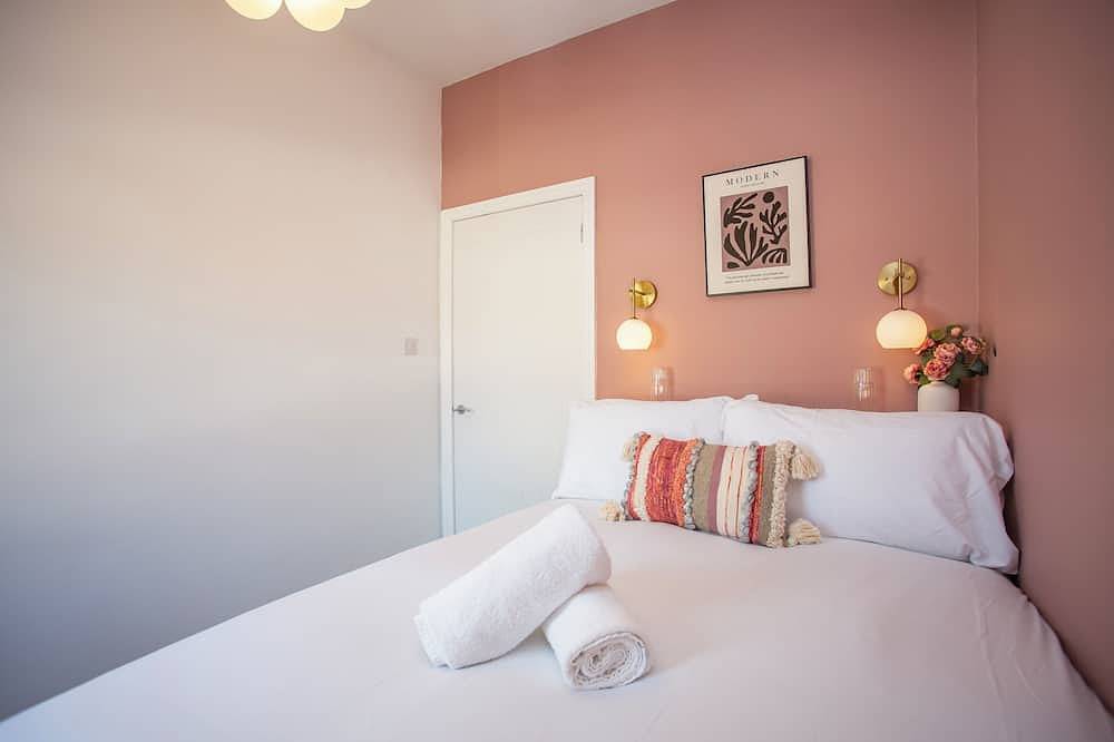 Balmoral Gardens | 2Br | Wi-Fi in Tynemouth, North Tyneside