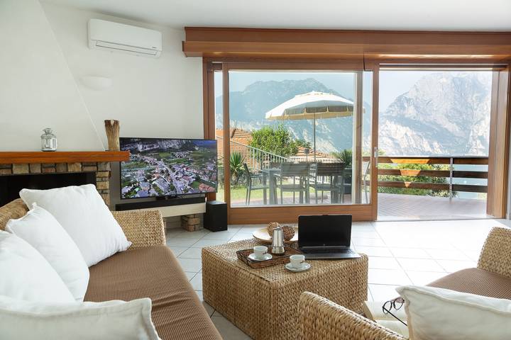 Ferienwohnung für 7 Personen, mit Balkon und Garten sowie Seeblick in Torbole - 3