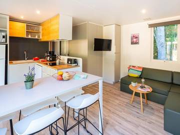 Camping pour 5 Personnes dans Région de Villeneuve-sur-Lot, Lot-et-Garonne, Photo 4