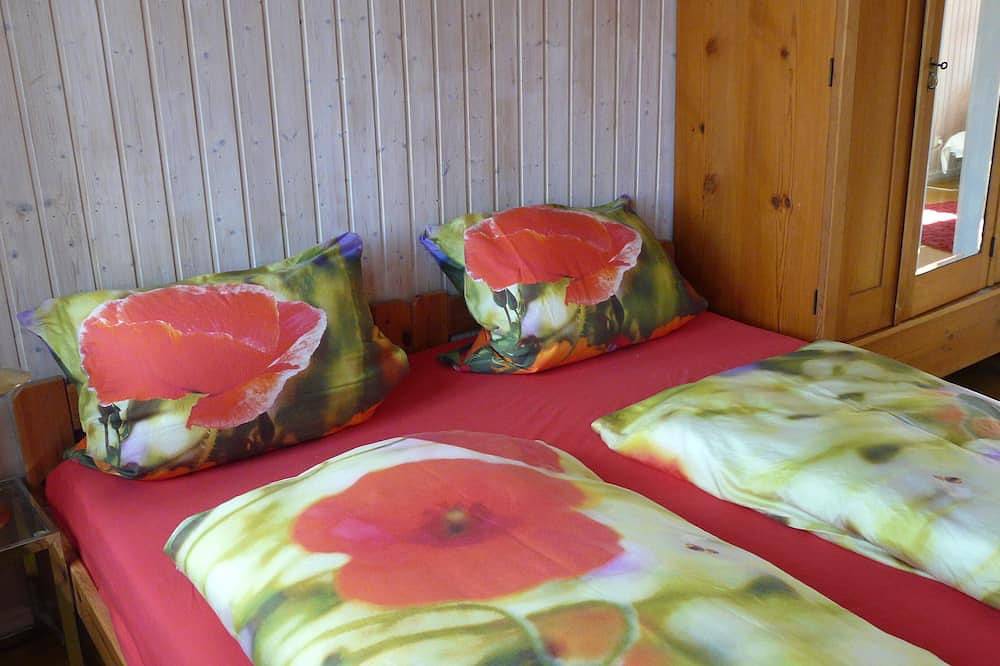 Ganze Wohnung, Flusslandschaft Elbe: Bio- Fewo mit Kaminofen und Garten in Bleckede, Elbtalaue